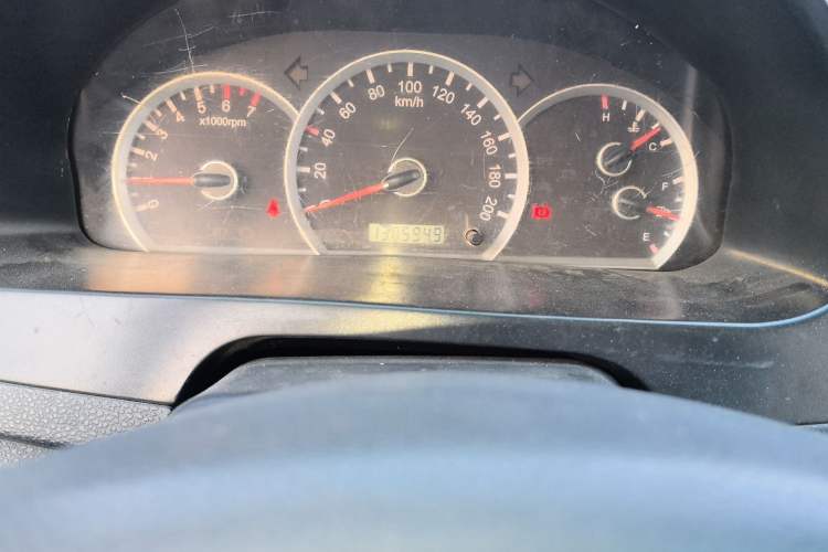 Used FAW Xiali 2012 N3 1.0L Hatchback Standard Model
