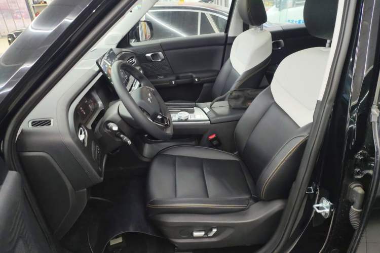 Used BAIC Off-Road BJ30 2024 1.5T Light Wilderness Pro Edition