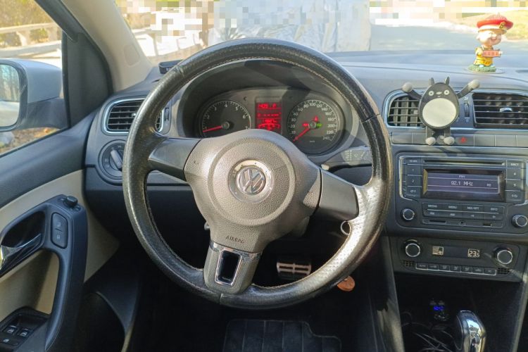 Used Volkswagen Polo 2012 1.6L Cross Polo Automatic Transmission