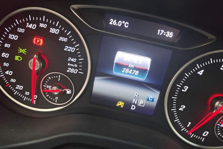 Used Mercedes-Benz A-Class 2018 A 200 Dynamic Edition Odometer Close Up