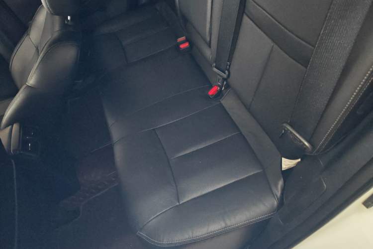 Used Nissan X-Trail 2019 2.0L CVT Smart Connect Comfort Edition 2WD Left Rear Seat