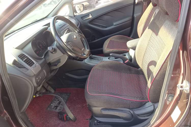 Used Kia K3 2015 1.6L Automatic GLS
