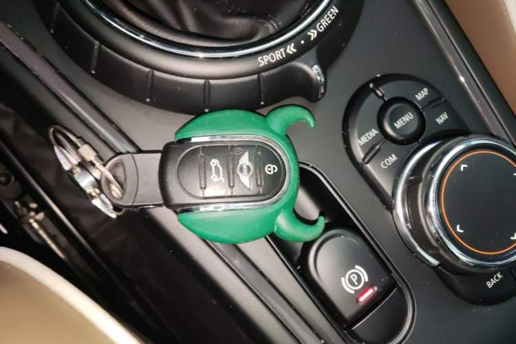 Used MINI Countryman 2017 2.0T COOPER S ALL4 Explorer Vehicle Key