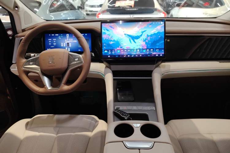 Used BYD Xia 2025 DM-i 1.5T 180km Excellence Model
