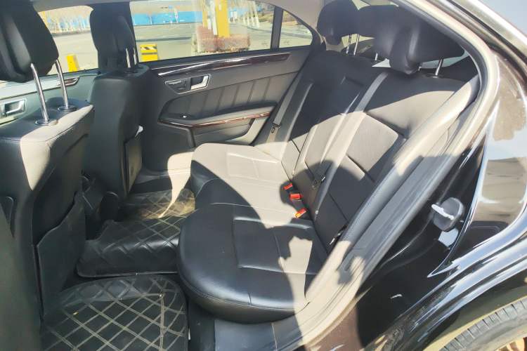 Used Mercedes-Benz E-Class 2013 E 260 L CGI Elegant Model Left Rear Seat