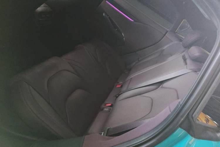 Used Xiaomi Auto SU7 2024 Rear-Drive Standard Founder Edition