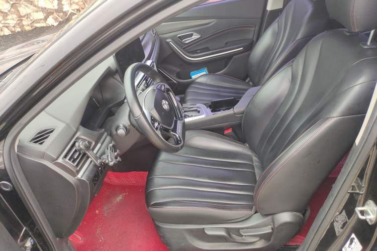 Used BAIC Beijing U7 2019 1.5T CVT Elite Version China VI Left Front Seat