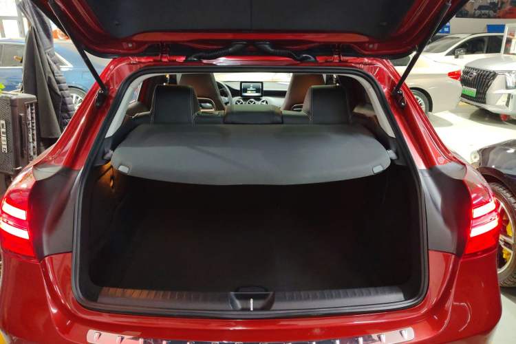 Used Mercedes-Benz GLA 2017 GLA 200 Sport Edition Trunk