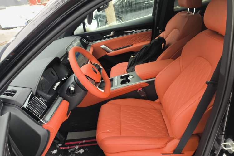 Used BYD Tang New Energy 2025 Model Smart Drive Version DM-i 175KM Prestige Version