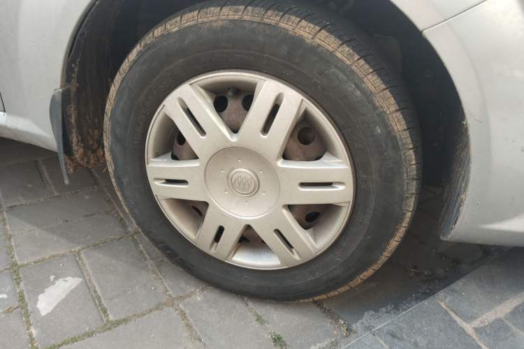 Used Buick Excelle 2011 1.6 LX-MT
