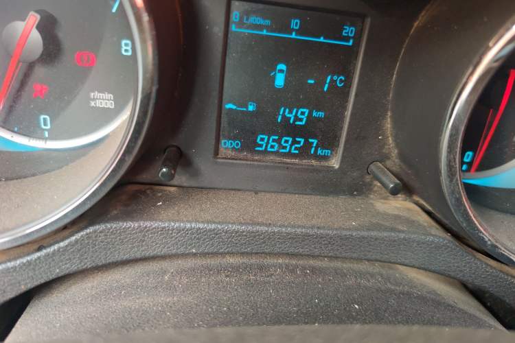 Used Changan CS35 2015 1.6L Manual Luxury Model China IV Standard