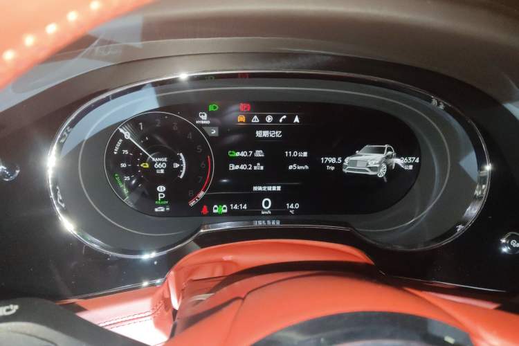 Used Bentley Bentayga Plug-in Hybrid 2021 3.0T PHEV Instrument Cluster