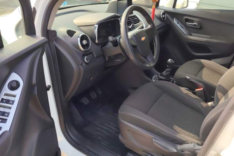 Used Chevrolet Trax 2014 1.4T Manual Two-Wheel Drive Comfort Model Driver Seat