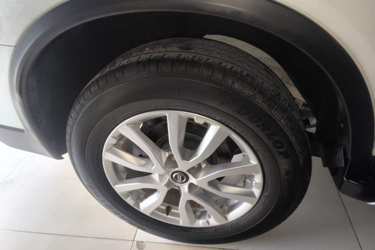 Used Nissan X-Trail 2019 2.0L CVT Smart Connect Comfort Edition 2WD
