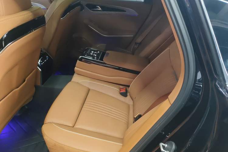 Used Hongqi H9 2020 2.0T Smart Connect Flagship Edition
