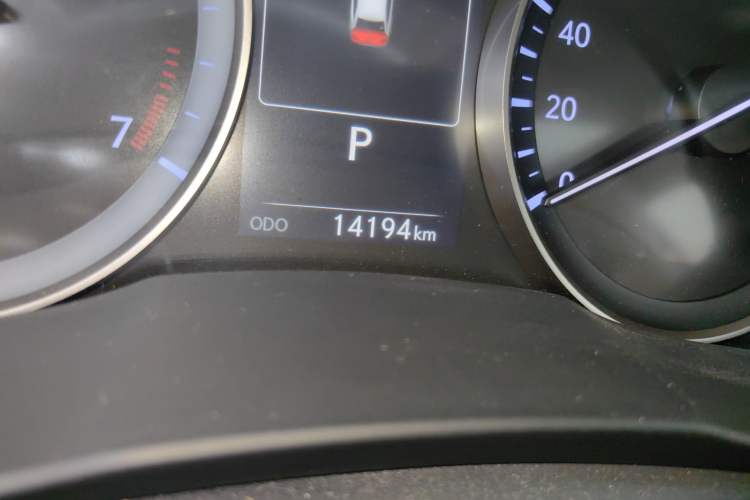 Used Lexus ES 2015 200 Elite Edition Instrument Cluster