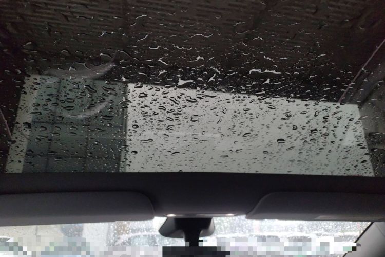 Used Tesla Model Y 2025 Rear-Wheel-Drive Version