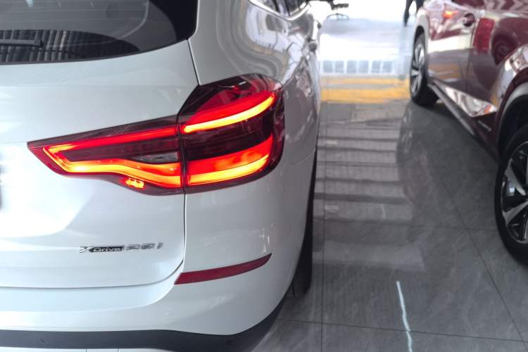 Used BMW X3 2018 xDrive28i Luxury Package China V
