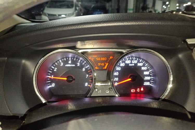 Used Nissan Livina 2013 Jingrui 1.6XL Manual Comfort Edition