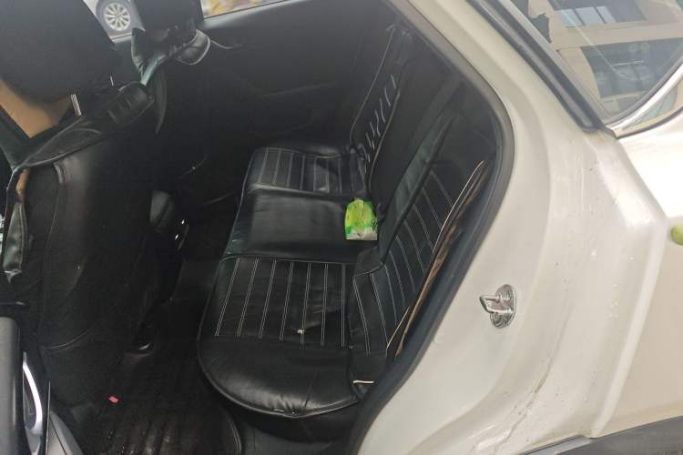 Used Mazda CX-4 2020 2.0L Automatic Two-Wheel Drive Blue Sky Exploration Edition Left Rear Seat