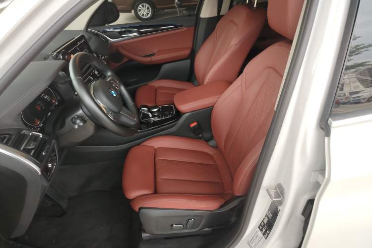 Used BMW X3 2023 xDrive25i M Sport Package
