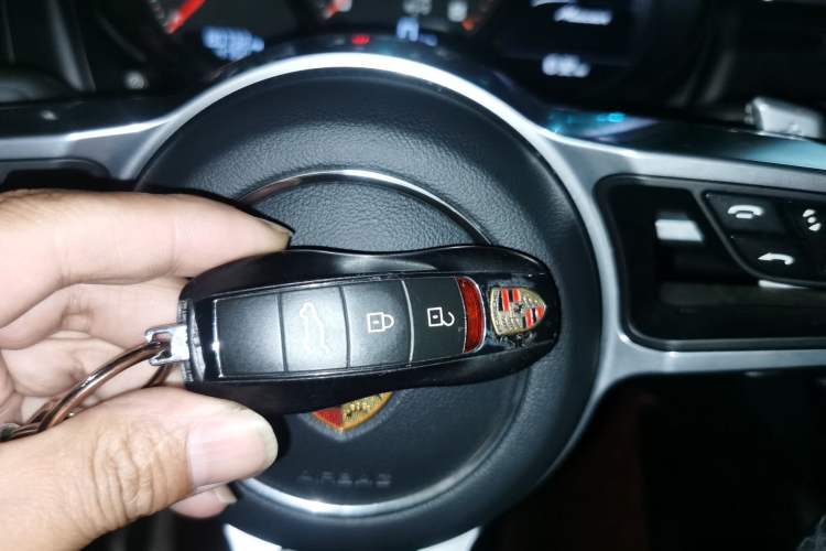 Used Porsche Macan 2018 Macan 2.0T
