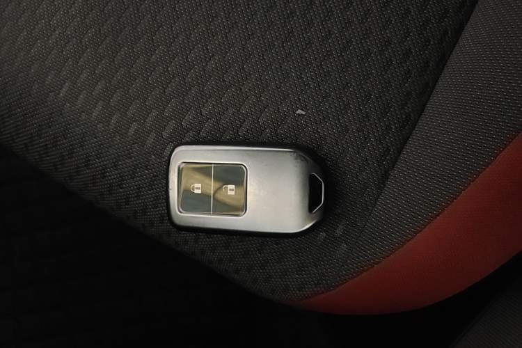 Used Honda LIFE 2021 1.5L CVT SPO-SS Dynamic Edition