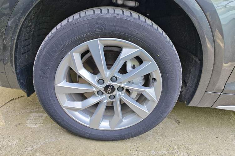 Used Audi Q5L 2022 Updated 40T Luxury Dynamic Edition
