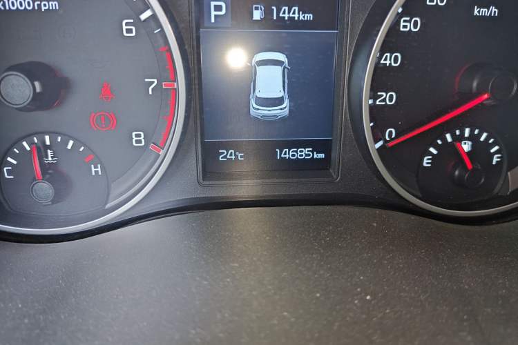 Used Kia kx1 Stonic 2021 1.4L CVT Fun Edition Odometer Close Up