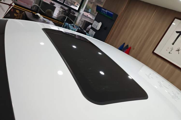 Used Roewe D6 2025 450km Deluxe Edition