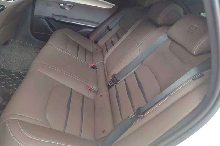 Used BYD Han 2021 EV Standard Range Luxury Model Interior 4