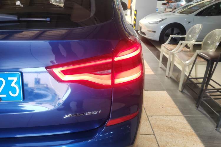 Used BMW X3 2018 xDrive28i M Sport Package China VI Exterior 3