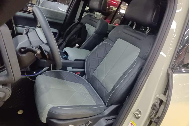 Used Formula Leopard 5 2025 TianShen Intelligent Driving Ultra Edition Left Front Seat