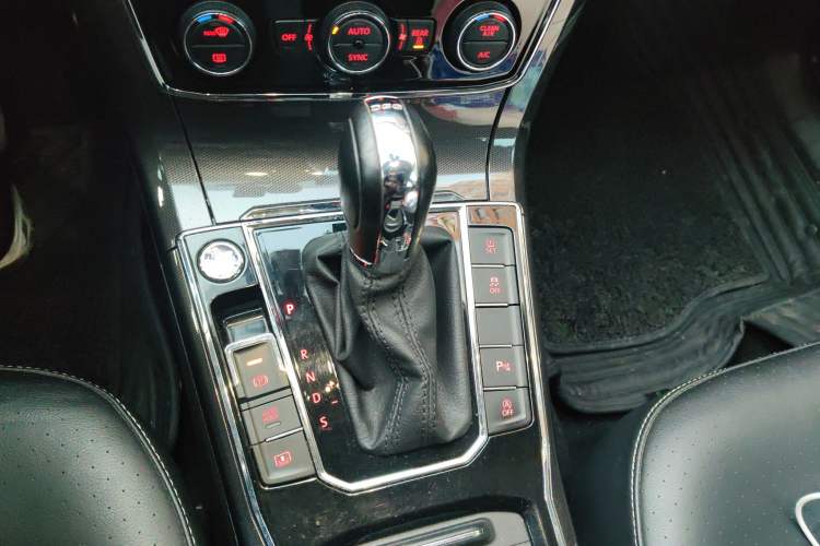 Used Volkswagen Passat 2017 330TSI DSG Prestige Edition