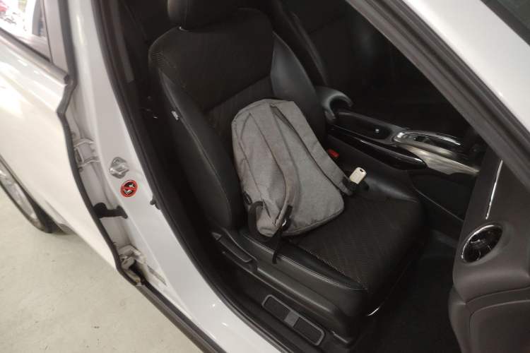 Used Honda XR-V 2017 1.5L LXi CVT Classic Edition
