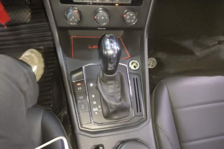 Used Volkswagen Lavida 2019 1.5L Automatic Comfort Edition China VI Standard
