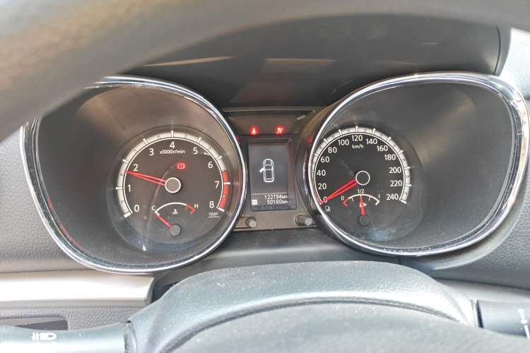 Used Venucia T70 2015 1.6L Manual Ruixing Edition
