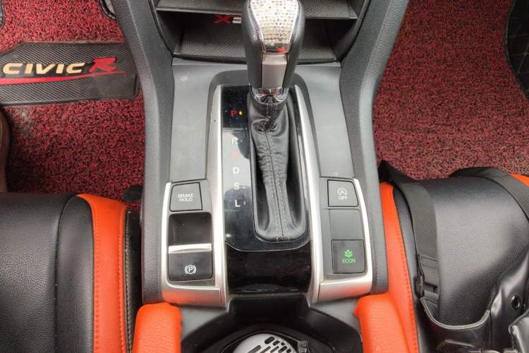 Used Honda Civic 2019 220TURBO CVT Dynamic Edition China VI Emission Standard Gear Lever