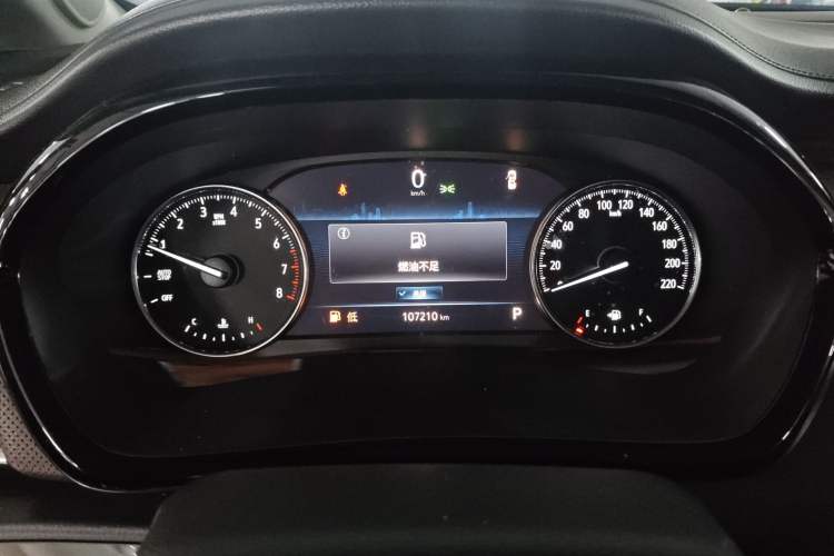 Used Buick GL8 2022 Land Cruiser Executive Class 652T Comfort Model Instrument Cluster