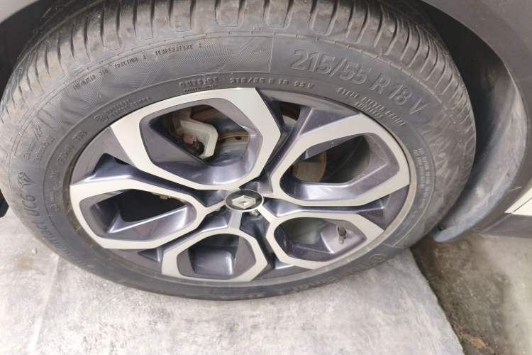 Used Renault Clio 2019 TCe270 Automatic Trendy Model