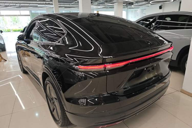 Used Nio EC6 2024 75 kWh