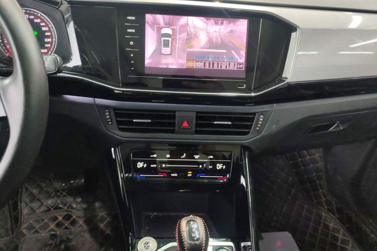 Used Volkswagen Tayron 2021 280TSI Two-Wheel Drive Luxury Smart Connectivity Version