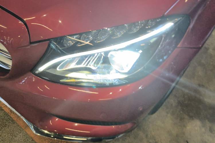 Used Mercedes-Benz C-Class 2016 C 180 L Sport Edition Left Front Headlight