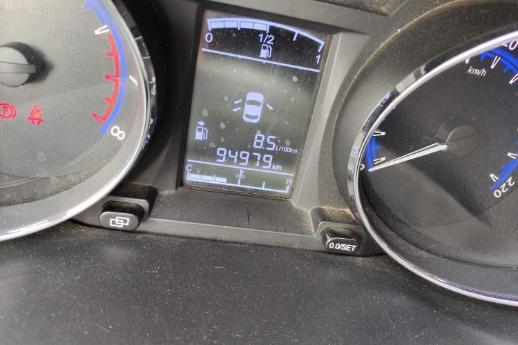 Used FORTHING S500 2016 1.6L Manual Luxury Edition
