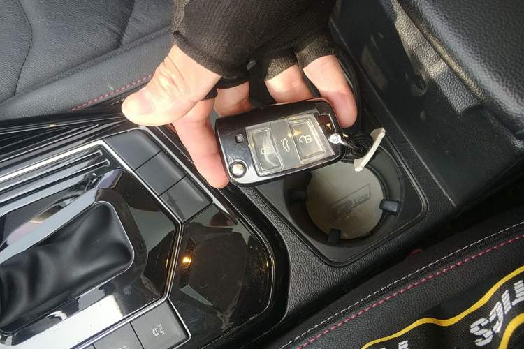 Used Volkswagen Tayron 2020 330TSI Two-Wheel Drive Luxury Smart Connectivity Version
