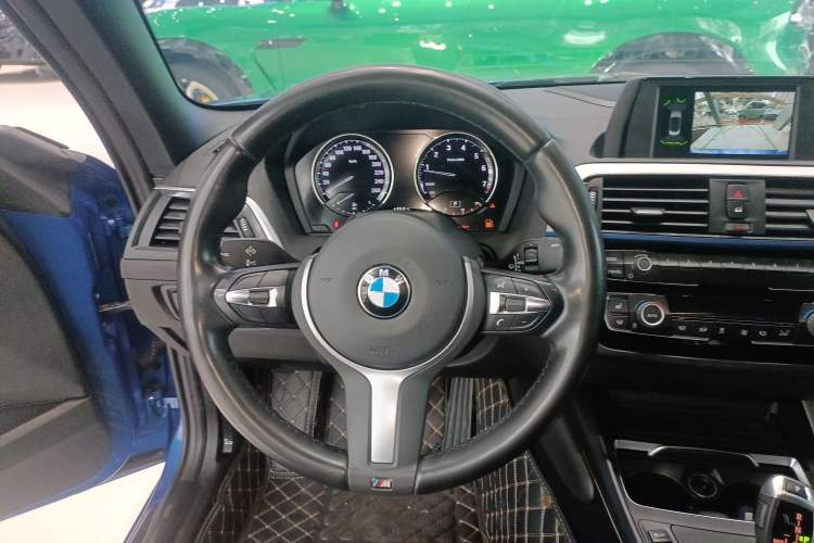 Used BMW 2 Series 2018 225i Convertible Coupe M Sport Edition Steering Wheel