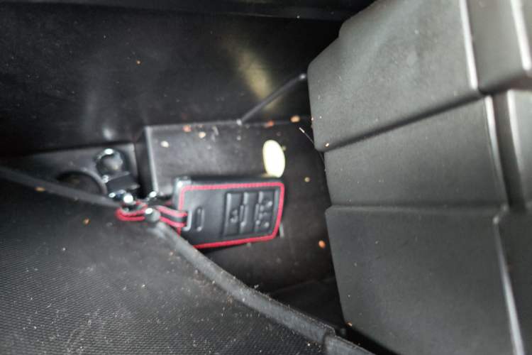 Used Chevrolet Captiva 2017 2.4L Two-Wheel Drive Luxury Edition 7 Seats
