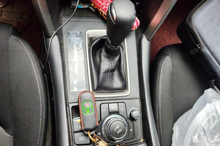 Used Mazda CX-4 2018 2.0L Automatic Two-Wheel Drive Blue Sky Dynamic Version China V Standard