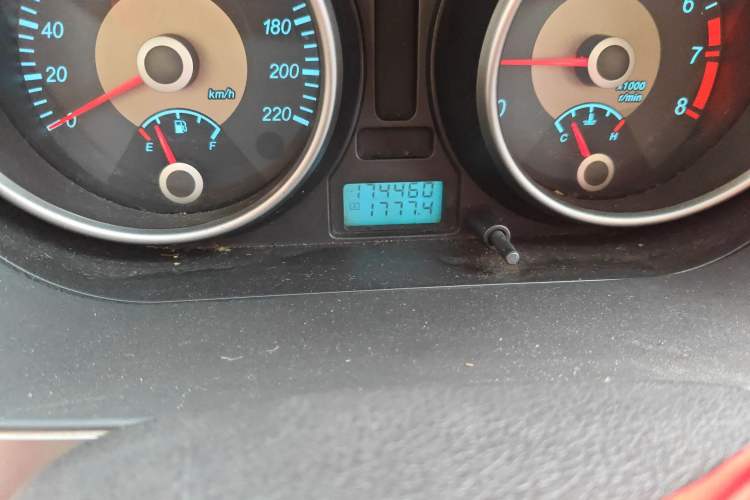 Used Buick Excelle 2011 1.6 LX-MT