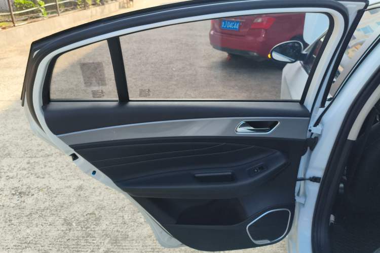 Used Chery Arrizo 5 2019 1.5L CVT Leisure Edition China V standard